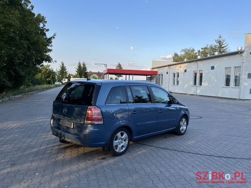 2007' Opel Zafira photo #6