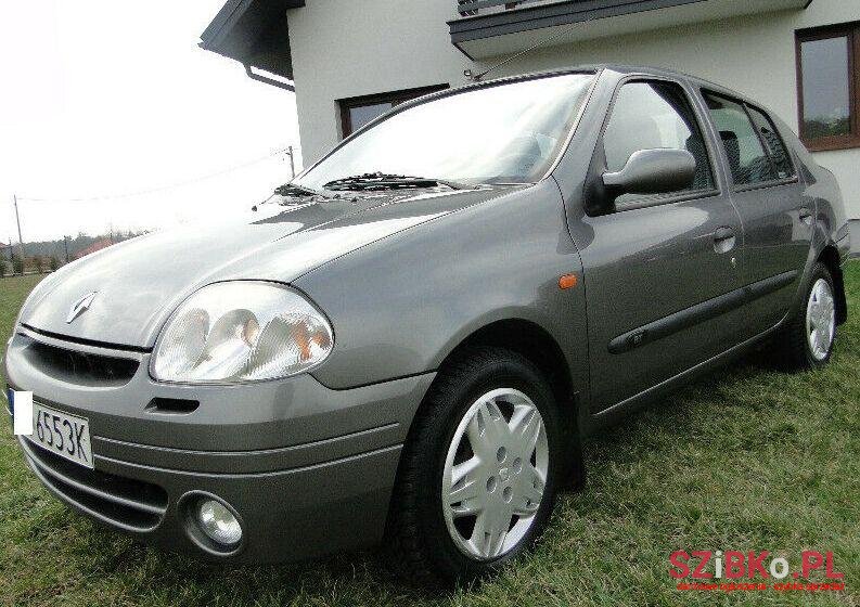 2001' Renault Thalia photo #1