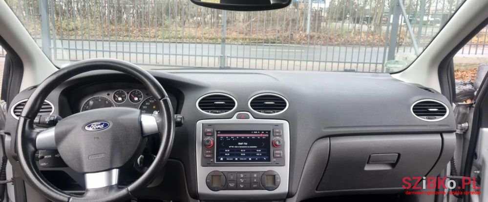 2006' Ford Focus photo #5