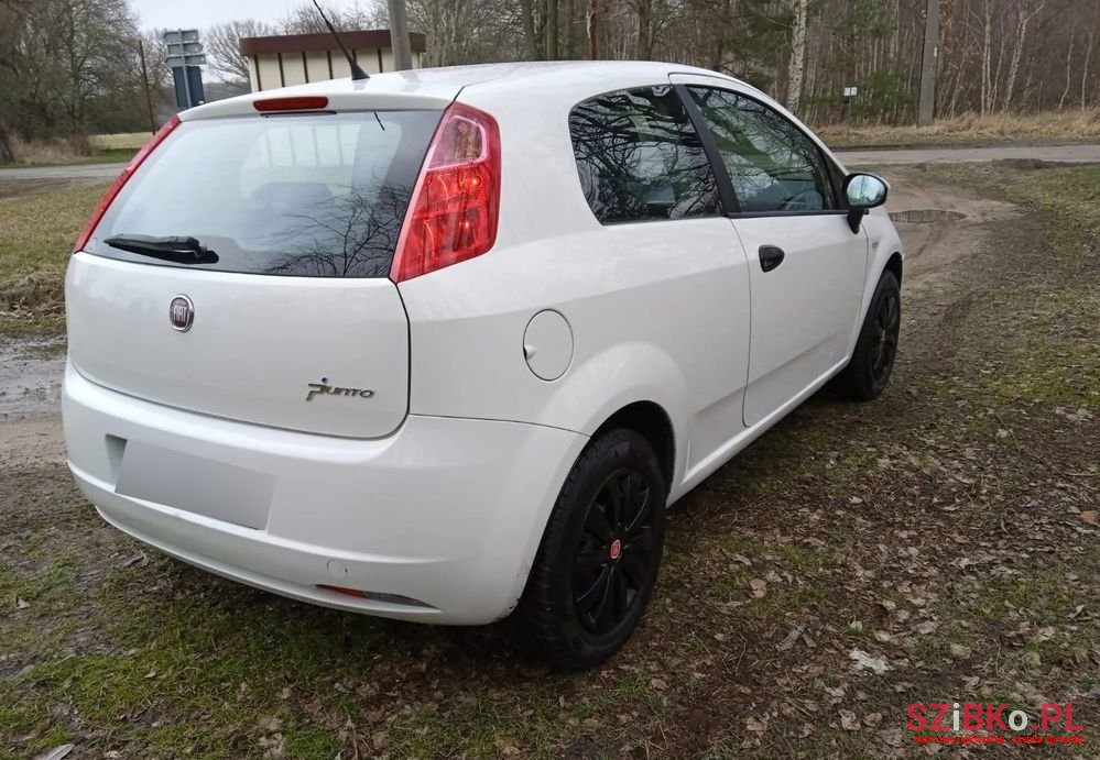 2009' Fiat Grande Punto Actual 1.2 8V Fresh photo #5