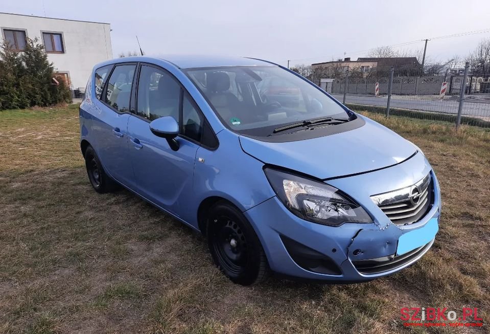 2013' Opel Meriva photo #5