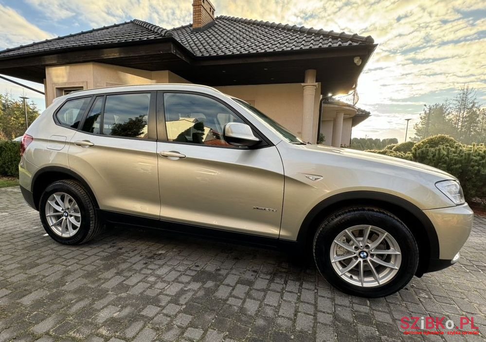 2011' BMW X3 Xdrive20D photo #6