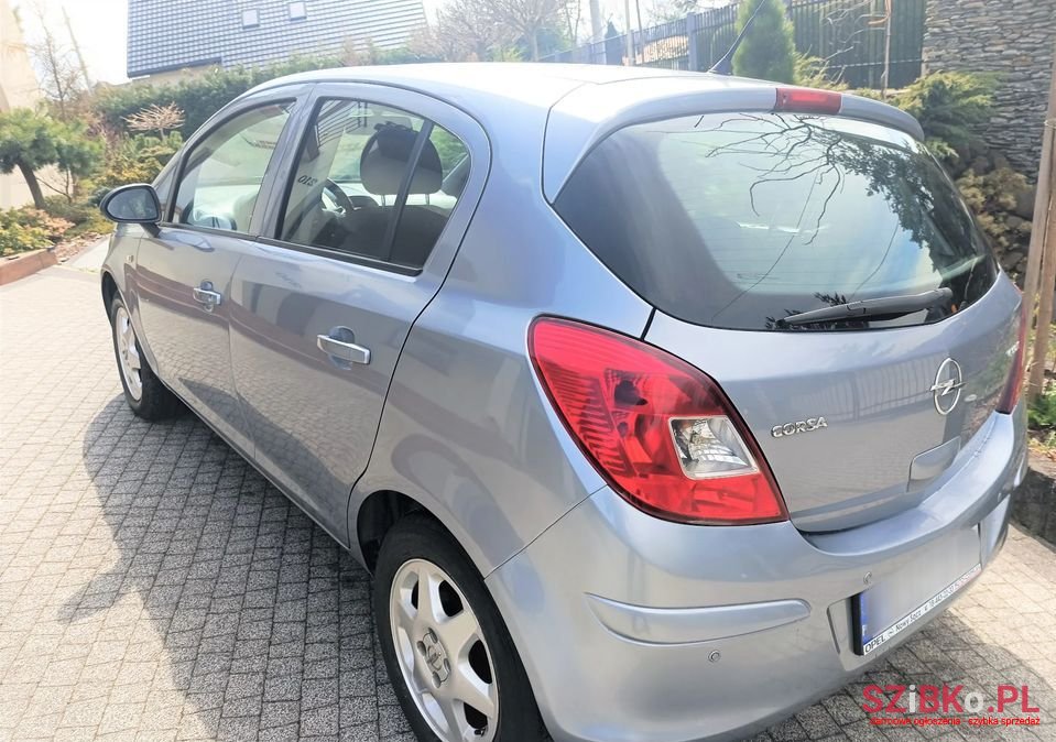 2008' Opel Corsa photo #4