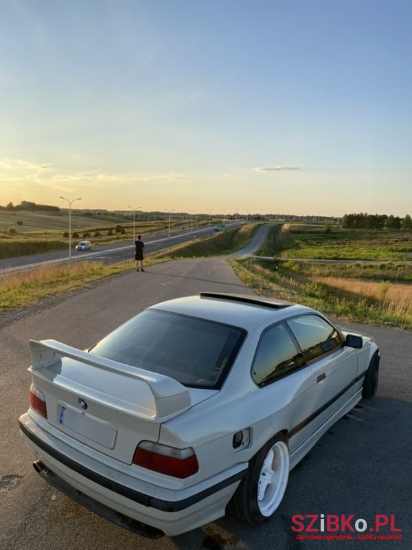 1994' BMW 3 Series photo #3