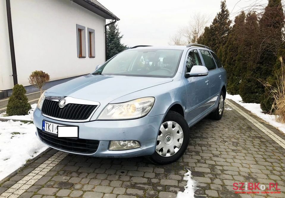2010' Skoda Octavia photo #2