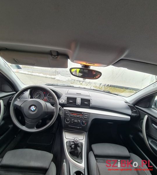 2009' BMW Seria 1 photo #6