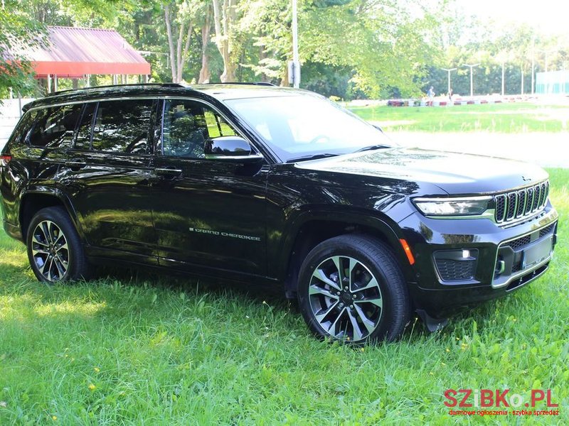 2021' Jeep Grand Cherokee photo #5