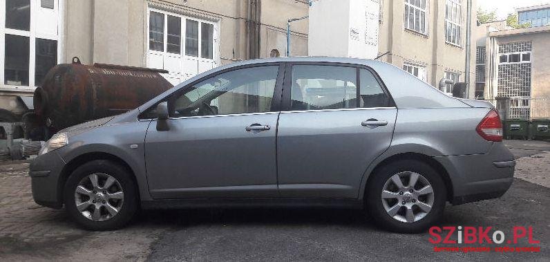 2007' Nissan Tiida photo #5