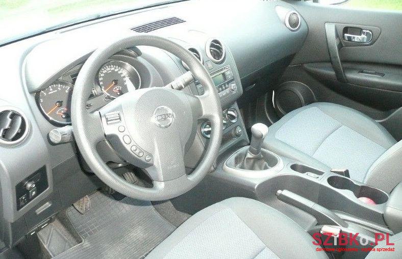 2013' Nissan Qashqai photo #2