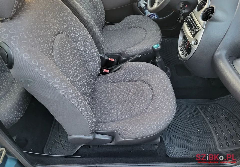2002' Ford Ka photo #5