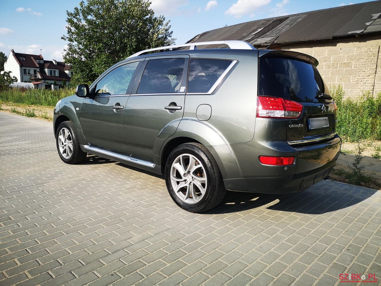 2008' Citroen C-Crosser photo #3