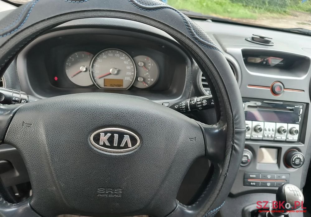 2006' Kia Carens photo #6