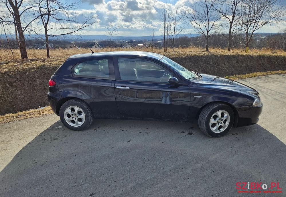 2007' Alfa Romeo 147 photo #5