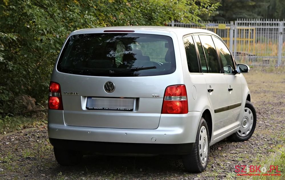 2003' Volkswagen Touran 1.9 Tdi photo #5