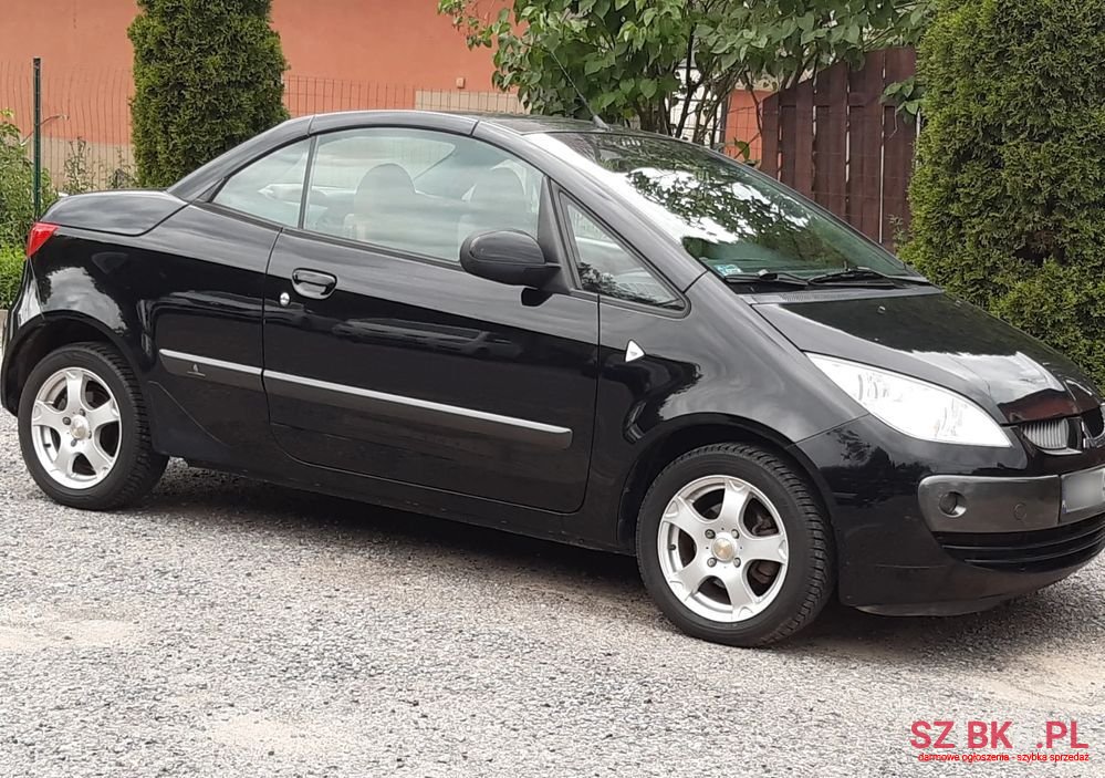 2008' Mitsubishi Colt photo #2