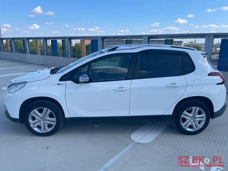 2017' Peugeot 2008 photo #3