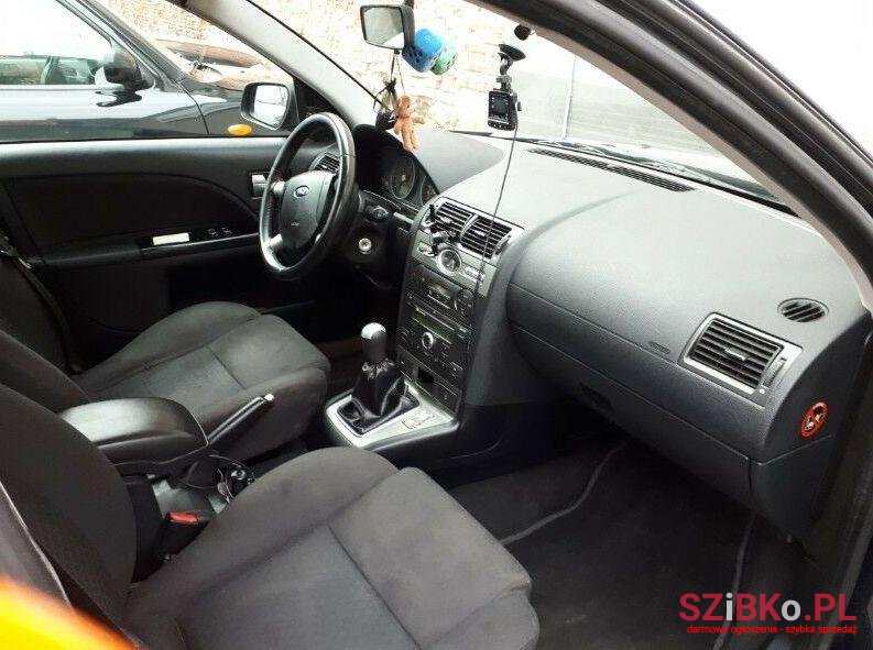 2003' Ford Mondeo photo #2