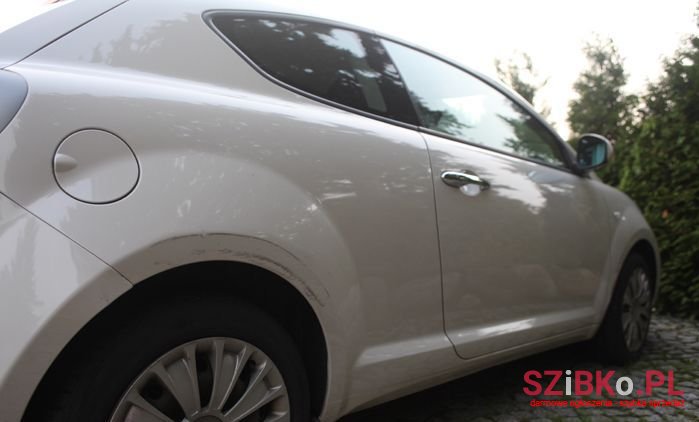 2009' Alfa Romeo MiTo photo #6