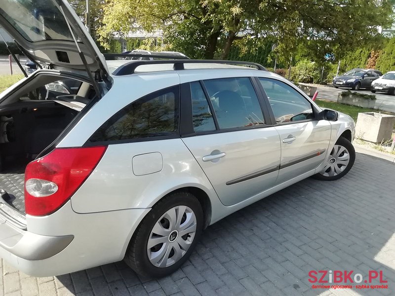 2004' Renault Laguna photo #2