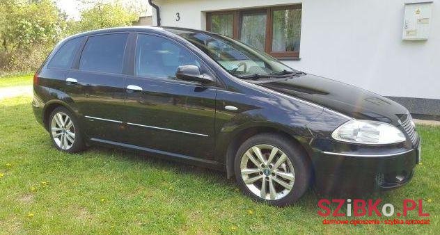 2007' Fiat Croma photo #1