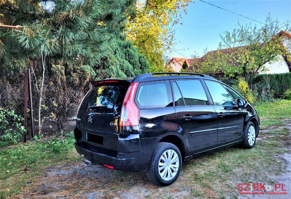 2008' Citroen C4 Grand Picasso photo #4