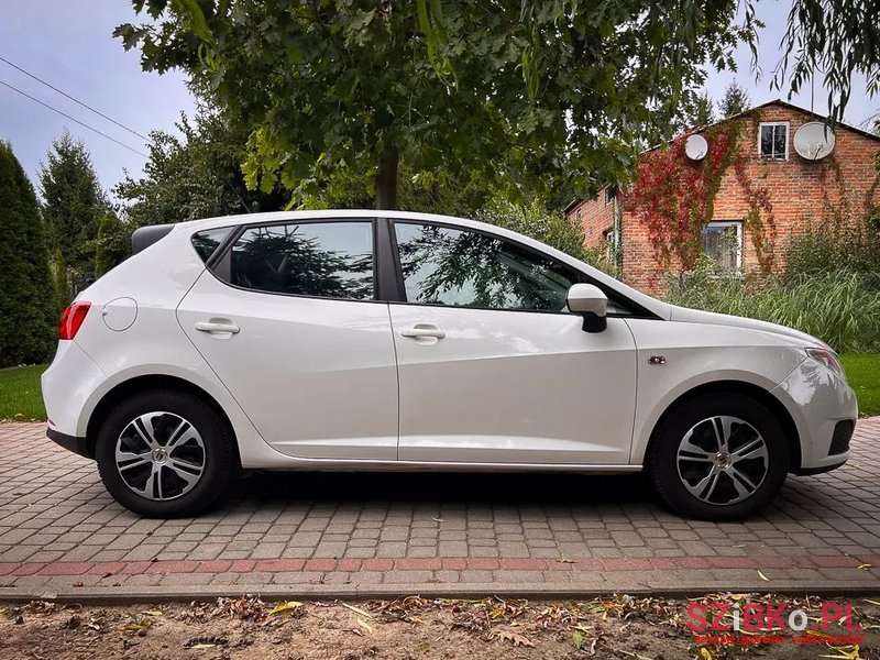 2009' SEAT Ibiza 1.4 Tdi Dpf Ecomotive photo #4