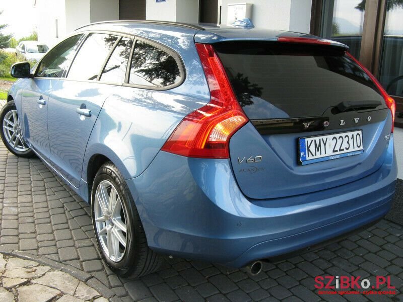 2015' Volvo V60 photo #3