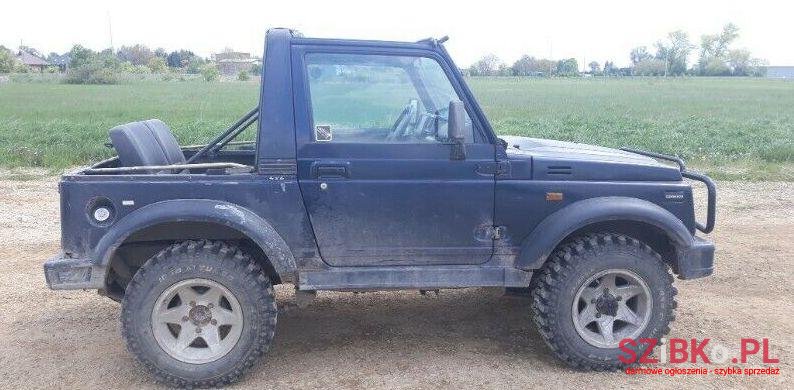 1992' Suzuki photo #1