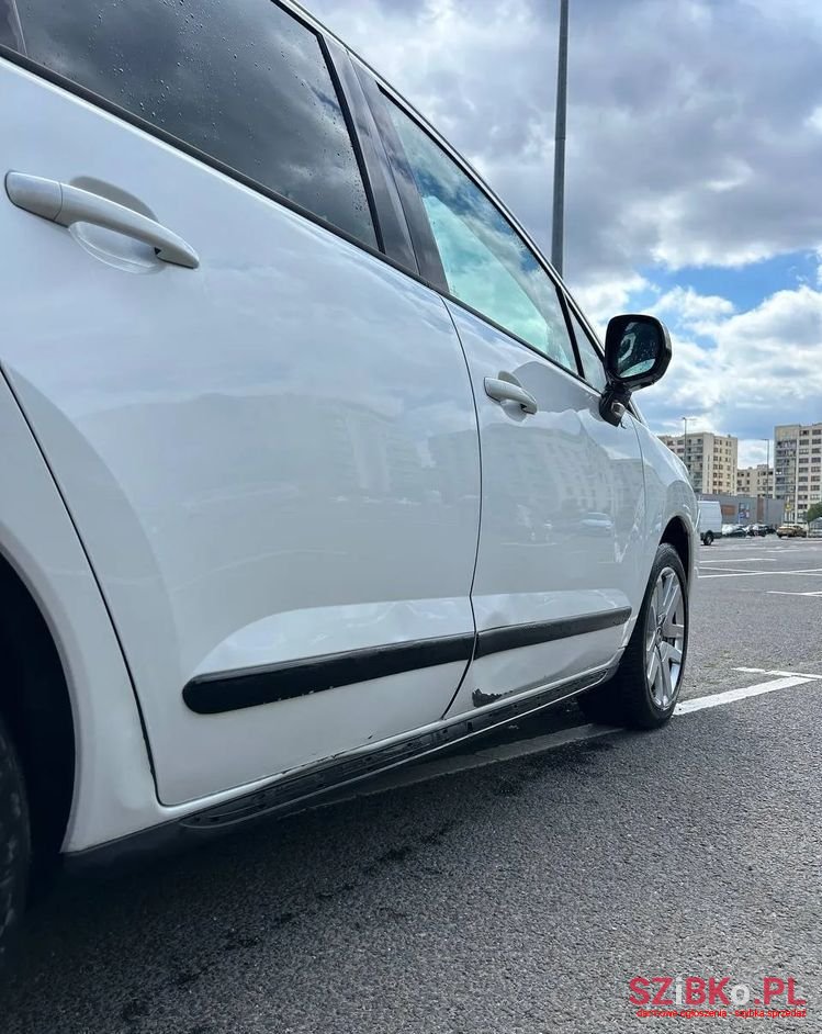 2012' Peugeot 3008 photo #6