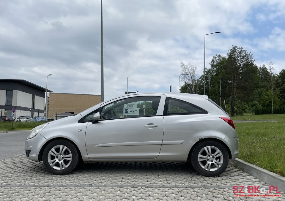 2008' Opel Corsa photo #4