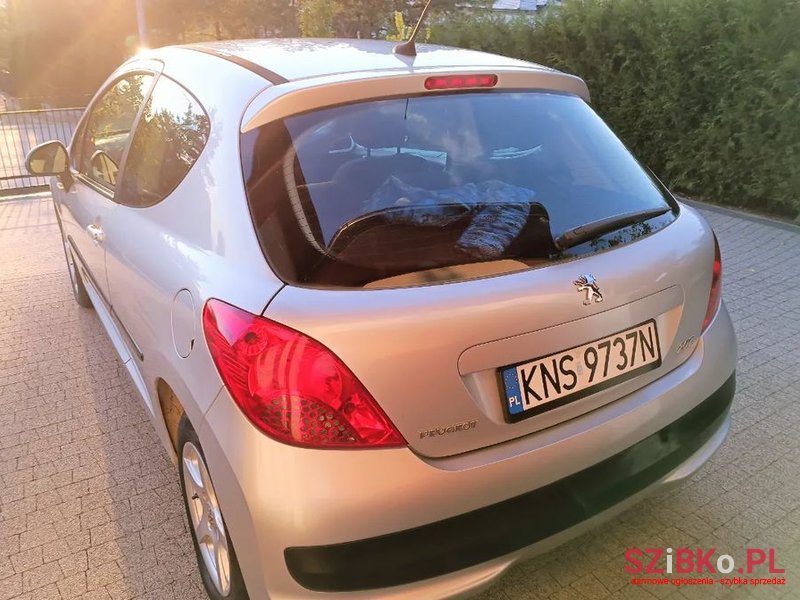 2007' Peugeot 207 photo #5