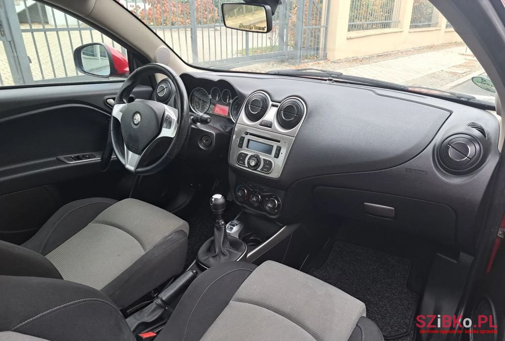 2009' Alfa Romeo MiTo 1.4 16V Turismo photo #6