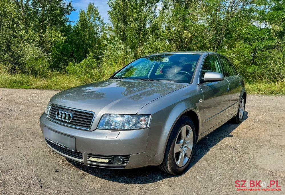 2003' Audi A4 Limousine photo #1