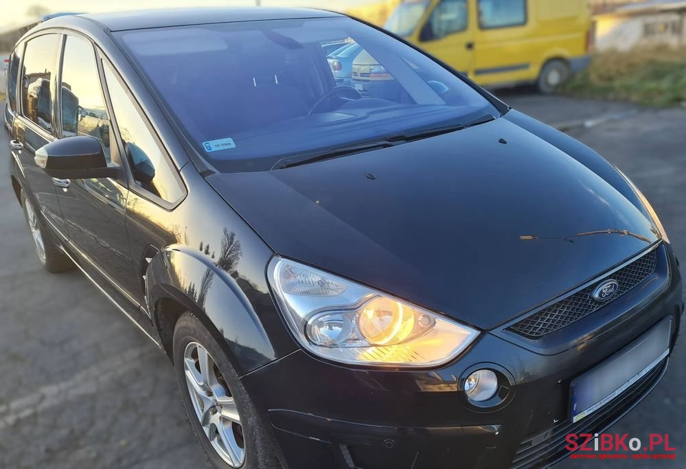 2008' Ford S-Max photo #2