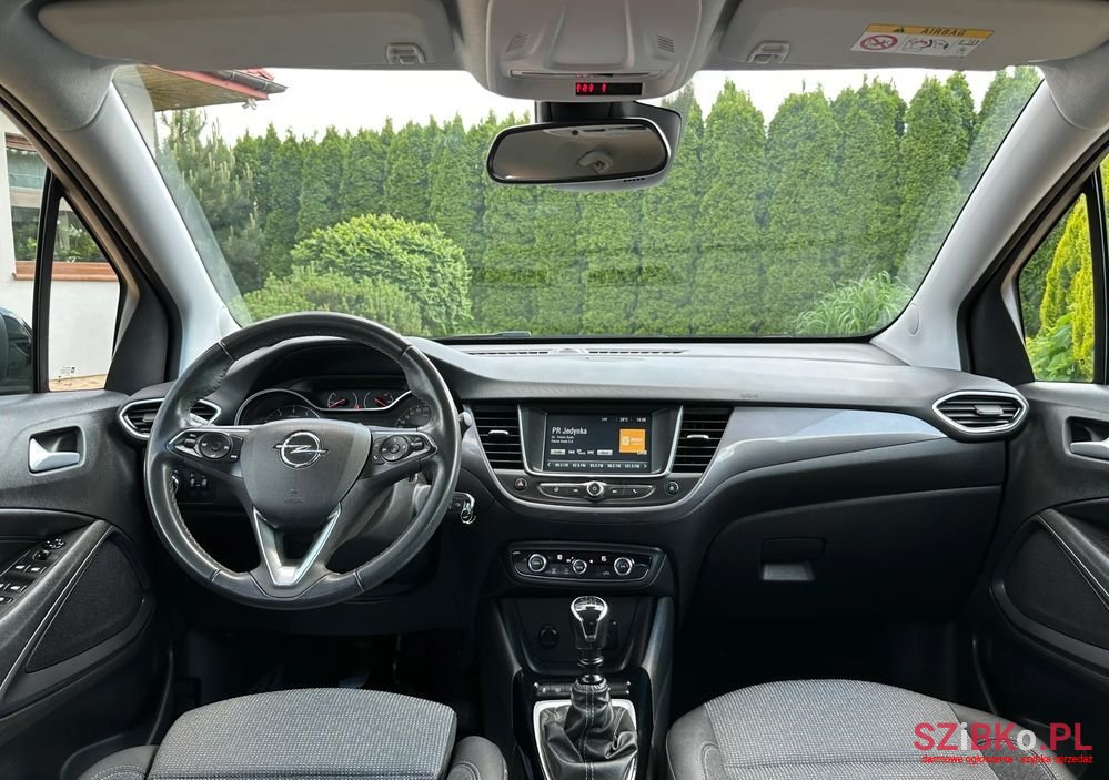 2021' Opel Crossland X 1.2 Start/Stop Limited Edition photo #4