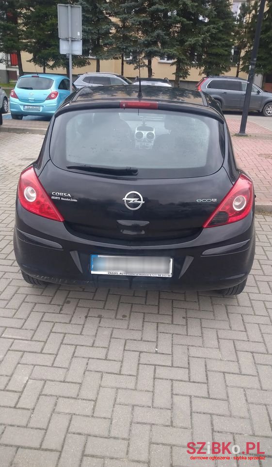 2011' Opel Corsa photo #3