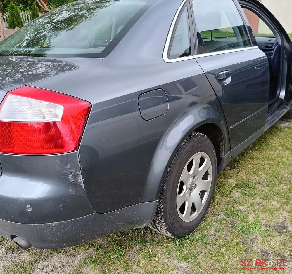 2002' Audi A4 Avant 1.8T photo #6
