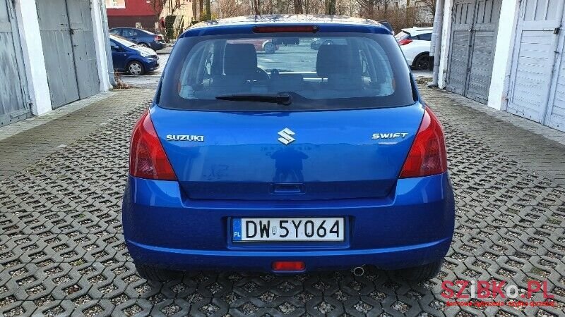 2007' Suzuki Swift photo #4