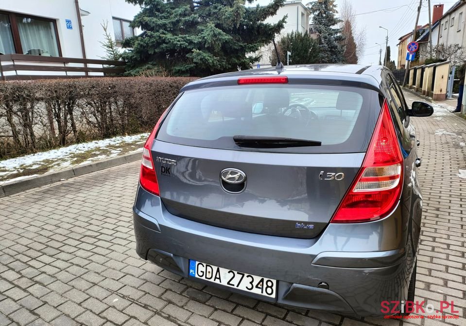 2010' Hyundai i30 photo #5