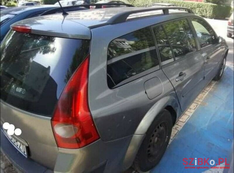 2005' Renault Megane photo #2