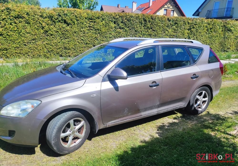 2008' Kia Ceed photo #2