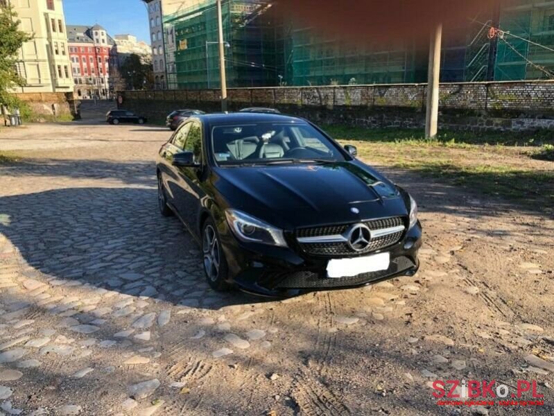 2014' Mercedes-Benz CLA 250 photo #6
