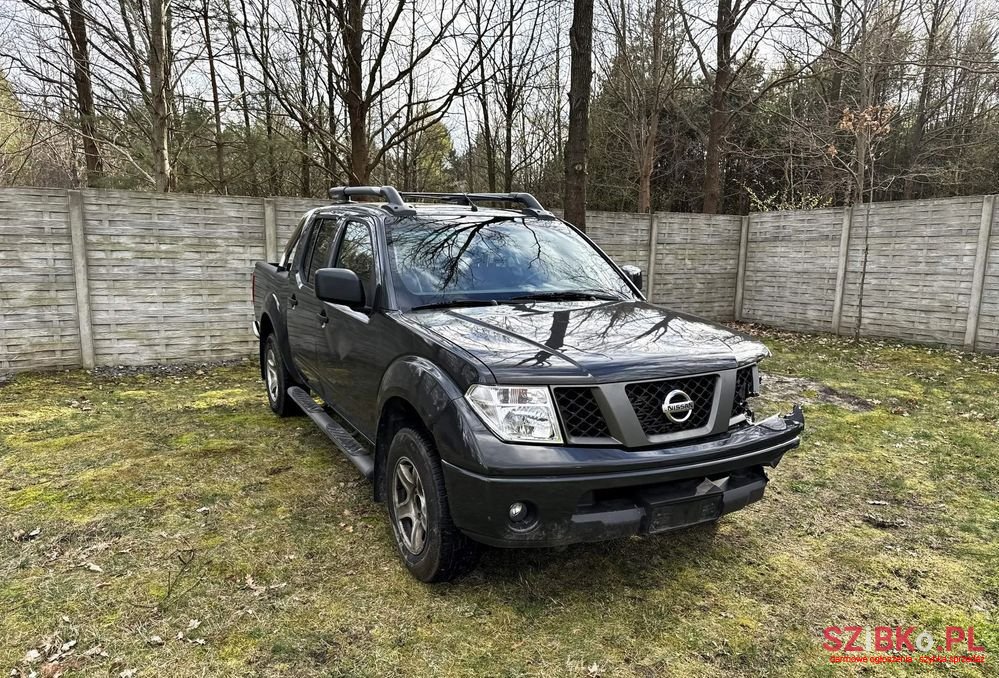 2009' Nissan Navara 2.5 D R-Black photo #1