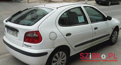 2001' Renault Megane photo #3
