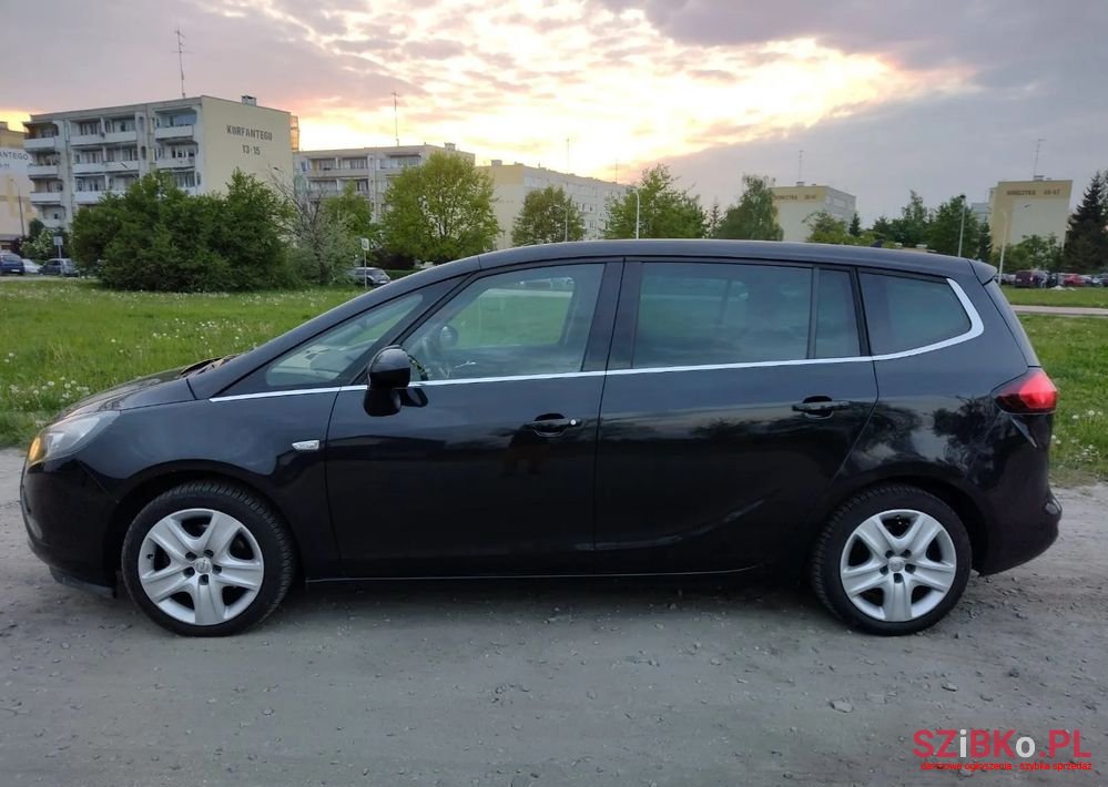 2015' Opel Zafira 1.6 Cdti Cosmo photo #5