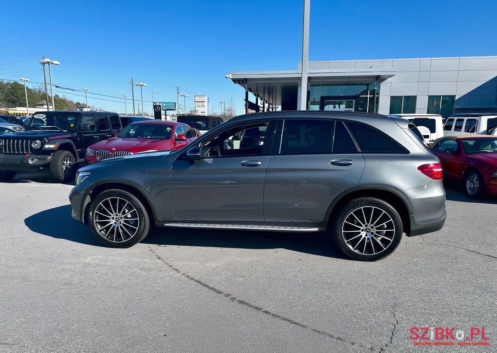 2019' Mercedes-Benz GLC photo #5