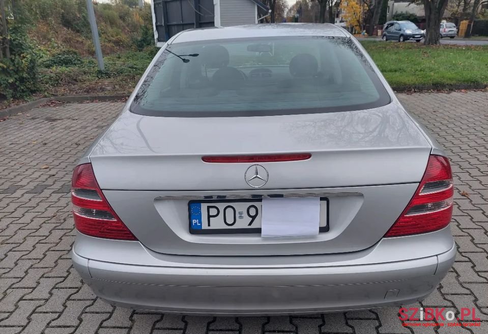 2003' Mercedes-Benz Klasa E photo #3