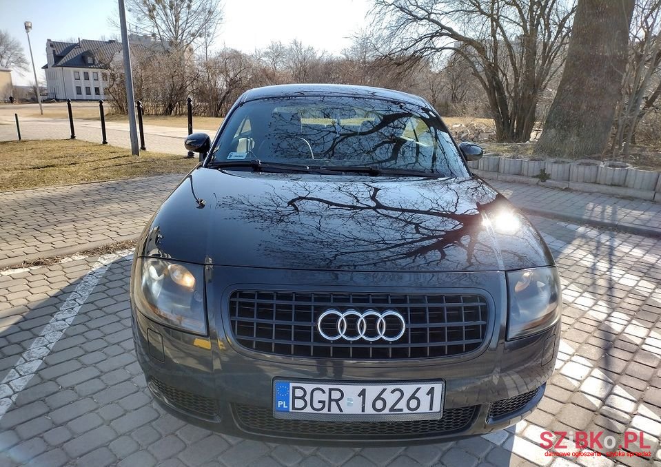 2004' Audi TT photo #2