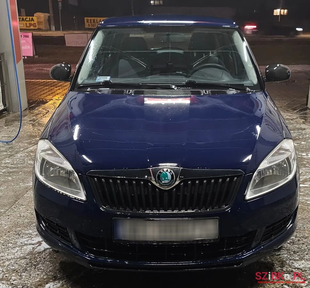 2011' Skoda Fabia 1.2 12V Classic photo #3