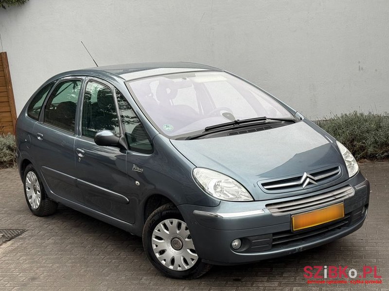 2010' Citroen Xsara Picasso 1.6 Exclusive photo #2